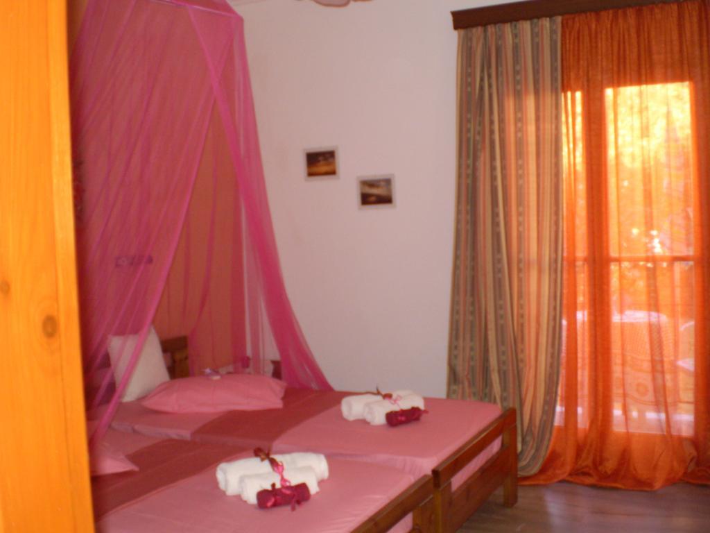 Sofia Margarita'S Rooms Agios Gordios  Værelse billede